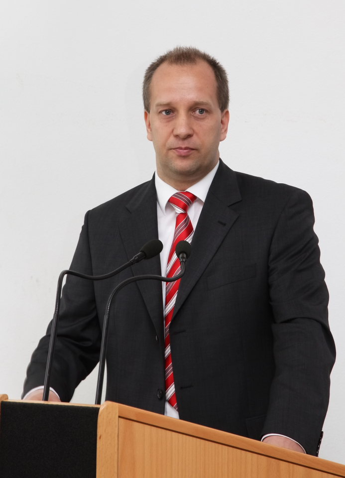 Innovationspreis für "Auf die Beine" - Uniklinik Köln und Medifitreha